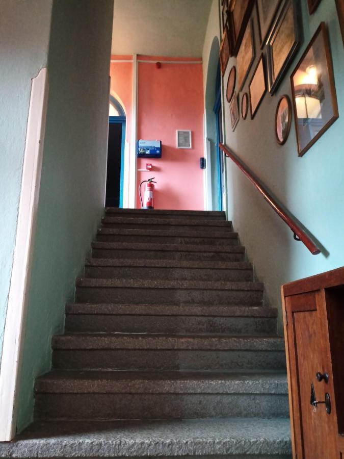 Zur Friedrichsruh Acomodação com café da manhã Oelsnitz Exterior foto