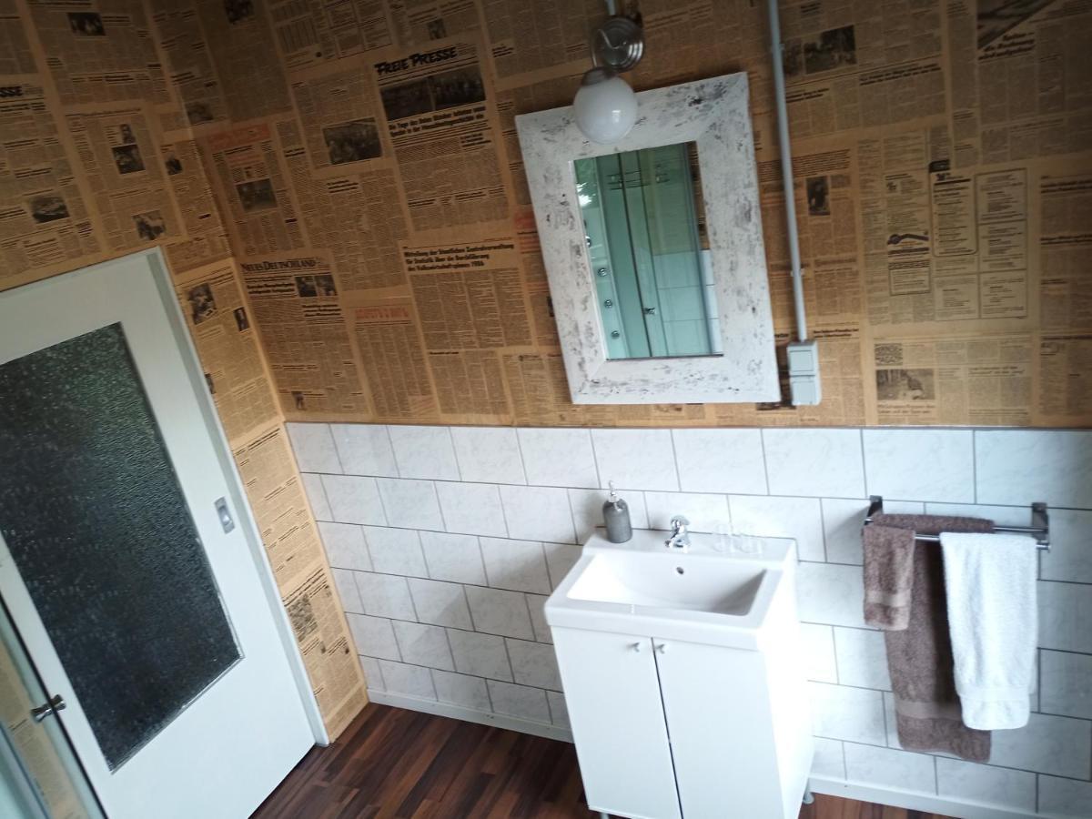 Zur Friedrichsruh Acomodação com café da manhã Oelsnitz Exterior foto