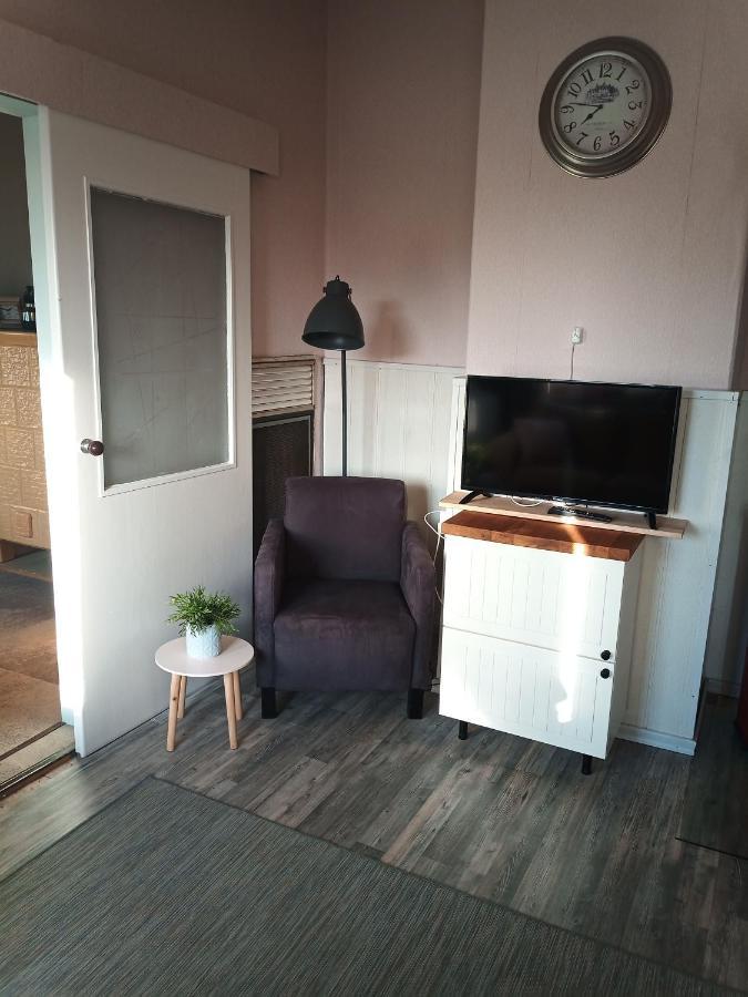 Zur Friedrichsruh Acomodação com café da manhã Oelsnitz Exterior foto